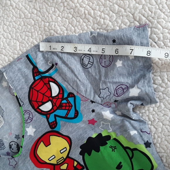Marvel XS Mini Heros Graphic Grey Scrub Top - Picture 8 of 16